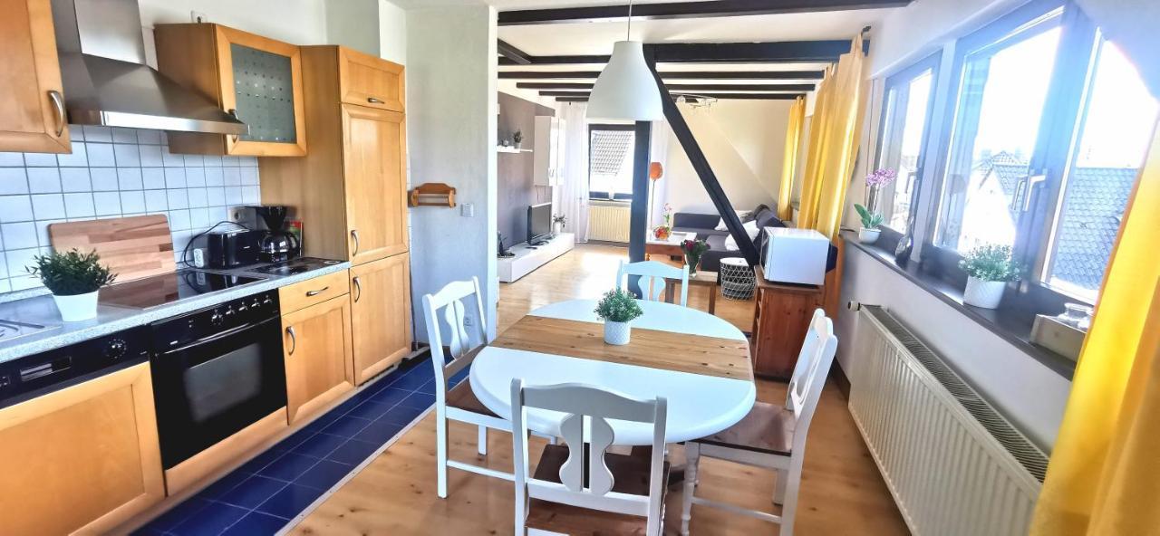 Apartamento Auszeit Rhein-Mosel Waldesch Exterior foto